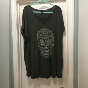 EUC Torrid 6x Sugar Skull Shirt - Very Soft - Army Green